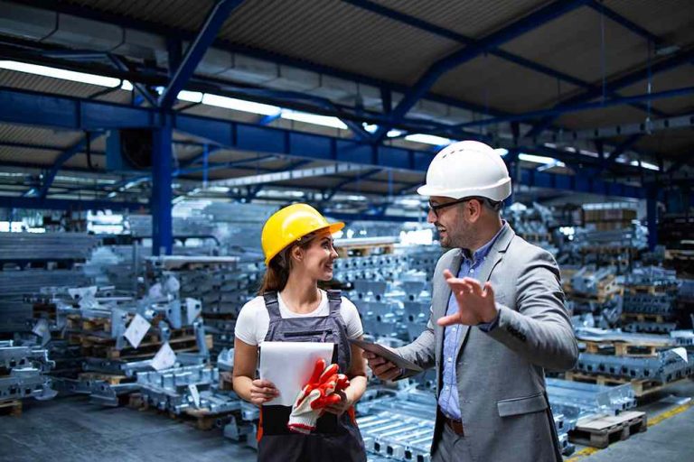 Ingeniería Industrial: ¿de Qué Trata La Carrera Y Dónde Trabajan ...